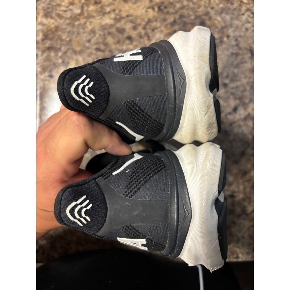 Hoka Clifton 9 Wide Running Shoes Womens 7.5D Black White Sneakers 1132211 BWHT - Picture 10 of 12
